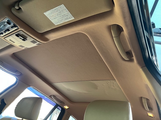 BMW X3天井ルーフ張替え