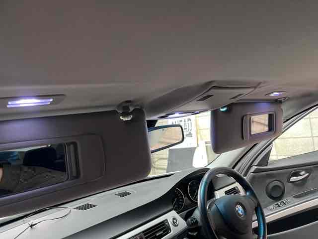 BMW3シリーズ（E90 320i）天井張替え